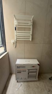 Giá Sấy Khăn Không Nóng: Kiểm Tra Gì Trước Khi Gọi Bảo Hành